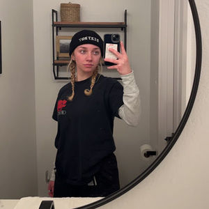 Meet your Posher, Rhiannon